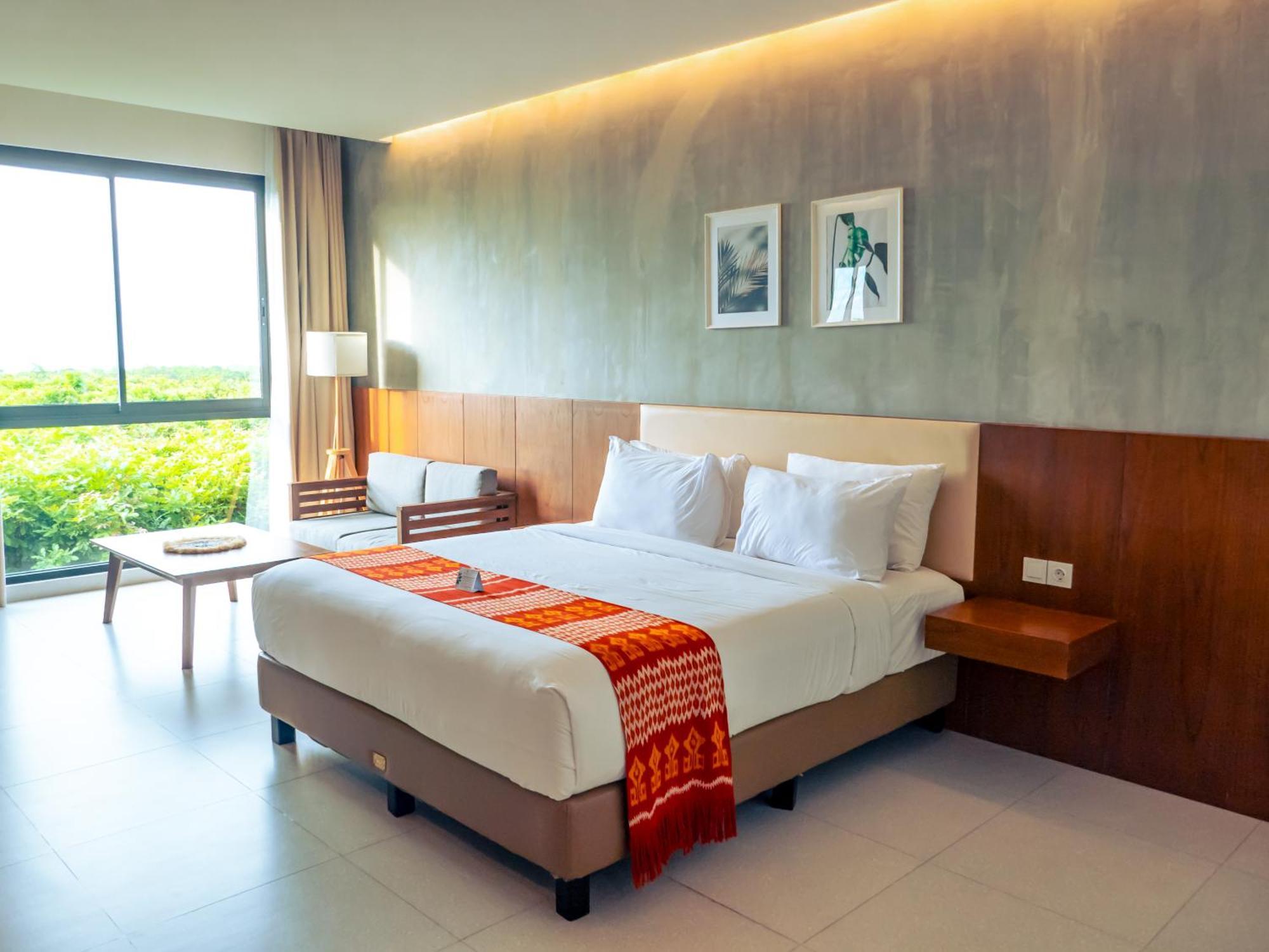 Kambaniru Beach Hotel And Resort Waingapu Eksteriør bilde